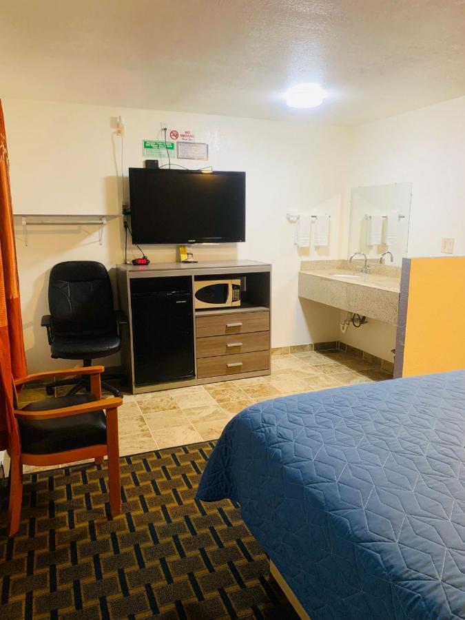 Relax Inn Motel Kountze Экстерьер фото